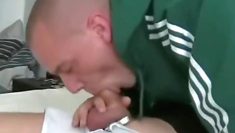 She's first time with a littlexila