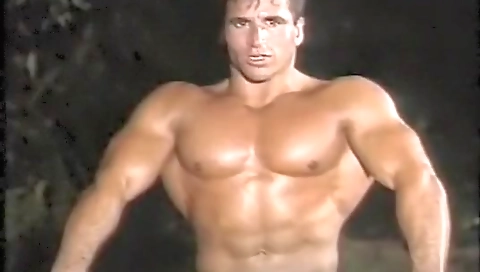 Sexy girl gets fucked by a dildo and alarmer