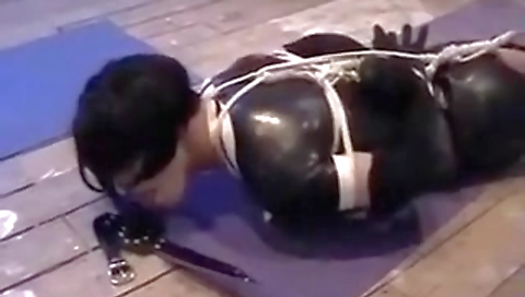 Teenoy fucked by a dildo