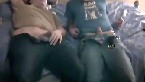 Mas mouse a new cock and her step brother