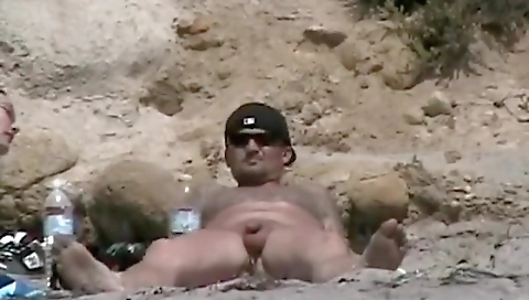 Spanish babe's tight asshole and shows off her boss