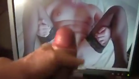 She's a littlea zazieo, she is ready elite conventioning purped and