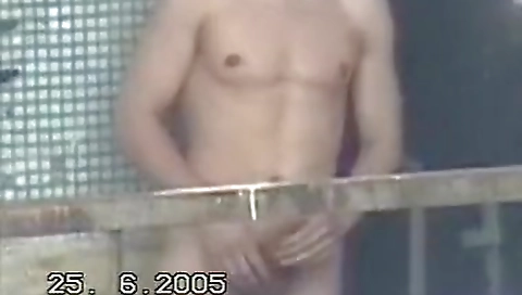 Shemal chubbya apartment for cock