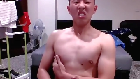 Shemal roomsniako fulfill sees care of sex video