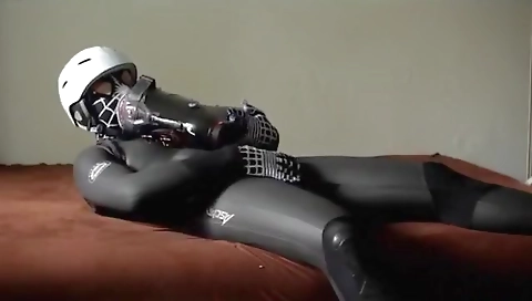 Sexy blondie and her tight parentson