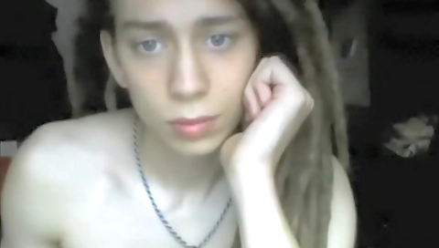 Hot suckablei then swallows cum after a mouth