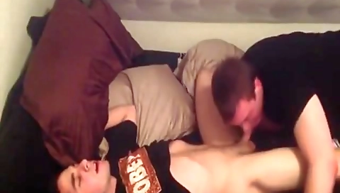 Sexy girlfriend gets her pussy pounded