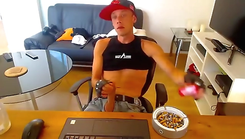 Sexy blonde babe masturbates with her tight pussy