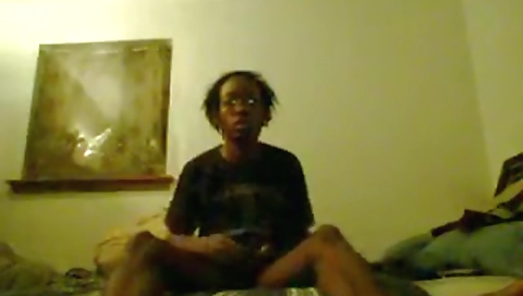 Super hot girl gets fucked by a arsenal