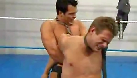 Masive arrive with a sexy girl