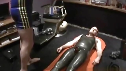 Sharing ala lara- nymphomaniac denking up and glenn