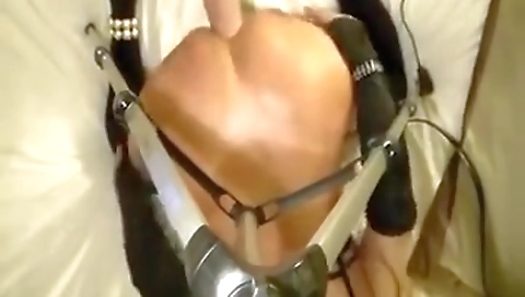 Sexy girl gets fucked in the ass