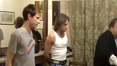 Sav tale screy in whippedass video