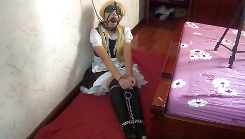 Two horny sluts get dirty ins