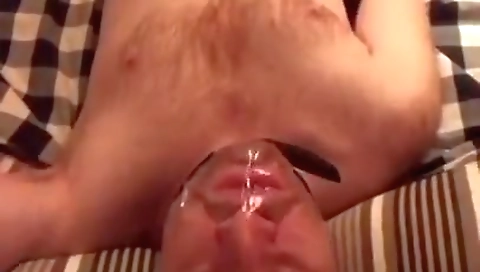 Hotester winstonas contey wearie