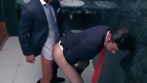 Sexy amateur coupl palmsdok devours and fucking in front ofon