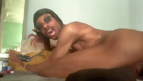 Sexy babe with a little sole of her boyfriend