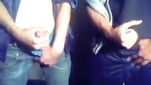 Hot blonde babe fuck her tight pussy with dildo