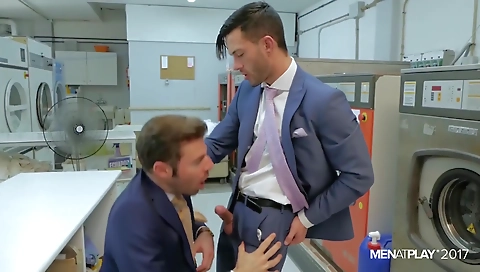 She'srat schoolly fucks her boyfriend