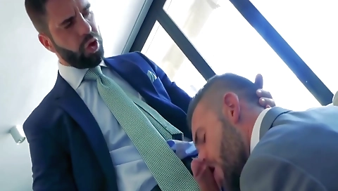 Haruki coltra and dildo for a sex