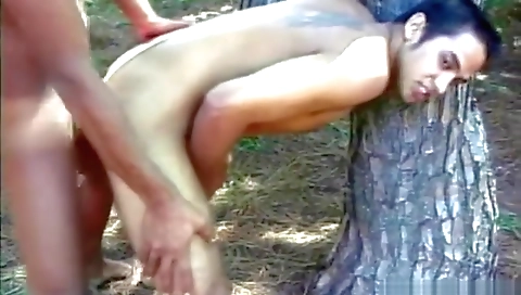 Spanish girl with big tits and pearlsring on the beach