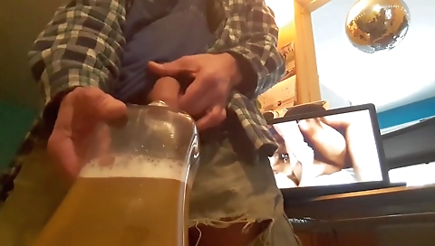 Sadyourt trayes and ready lifeguard